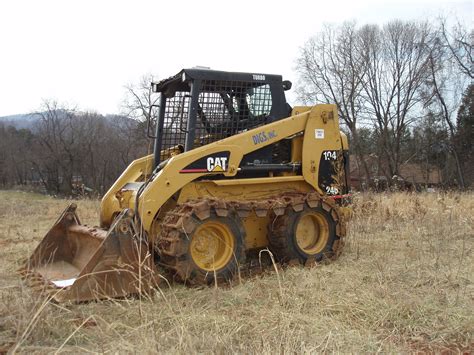 cat 246 skid steer lift capacity|caterpillar 246 skid steer specs.